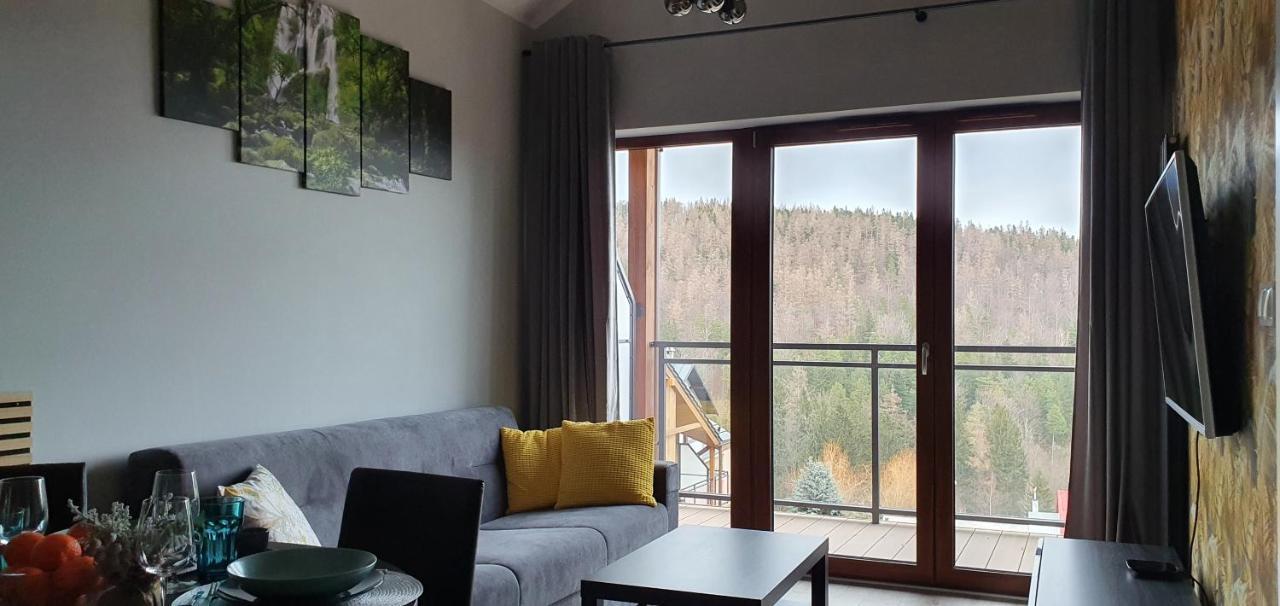 Karpatia Resort Apartament Karbonado คาร์ปัตซ์ ภายนอก รูปภาพ